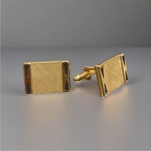 Vintage SWANK Gold and Black Cufflinks